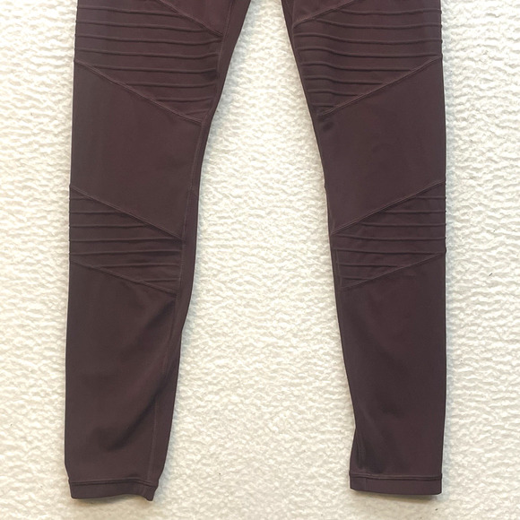 Athleta Inclination Moto Tight Womens Small Red Pockets Leggings Gym Workout - Picture 5 of 14